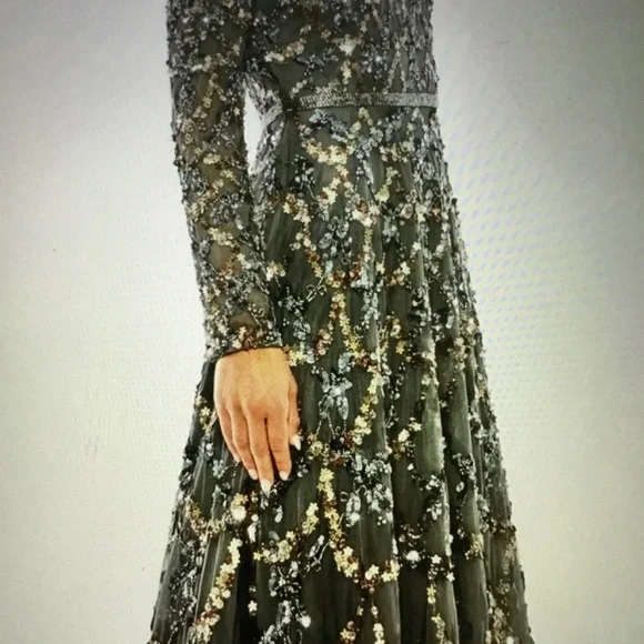 Mac Duggall Beaded Long Sleeve A-Line Gown, Size 8, Gray - Picture 3 of 7